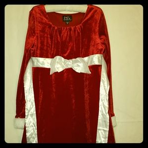 Red velvet Girls dress